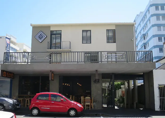 Sea Point Inn