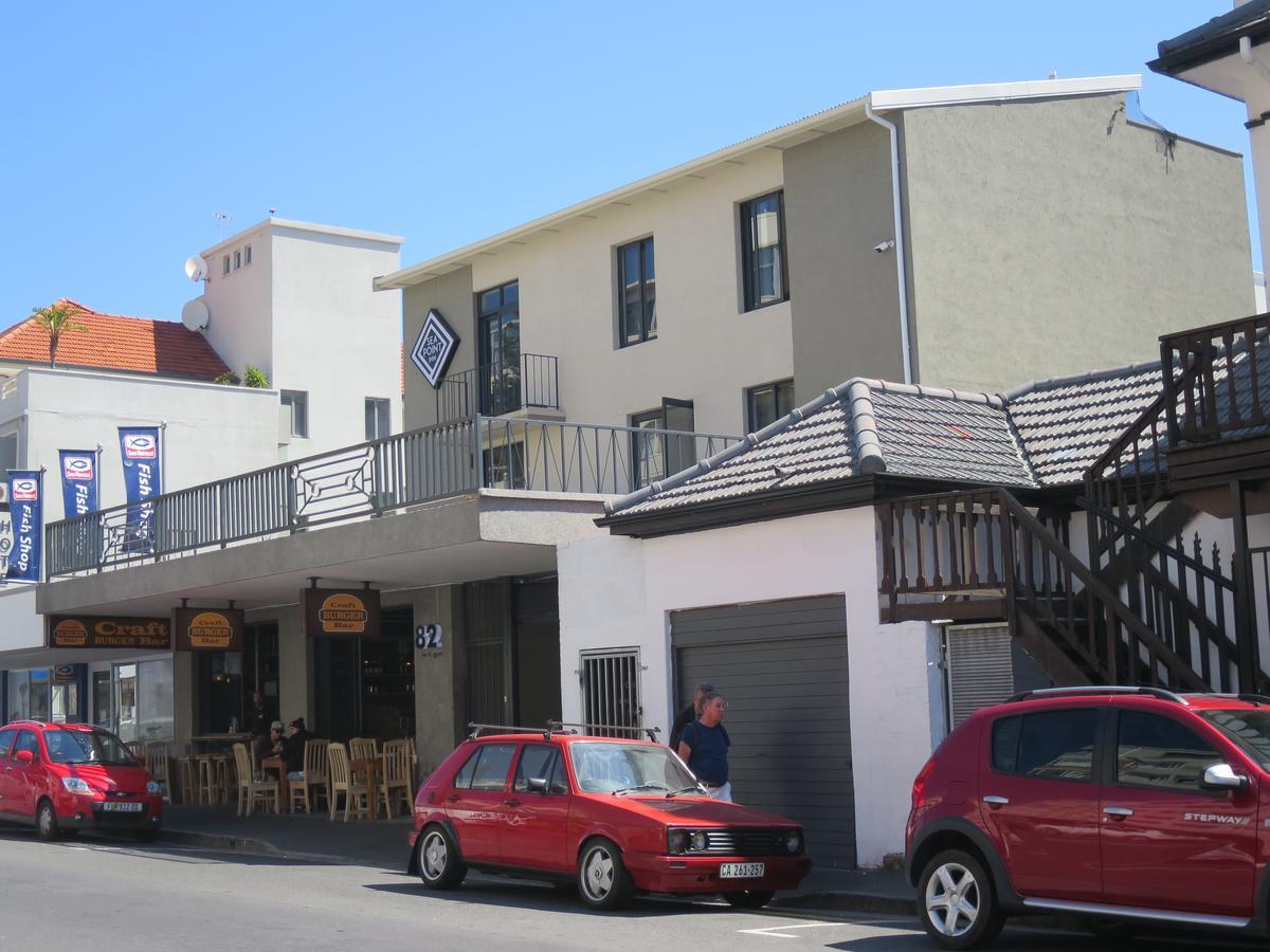 Sea Point 2*