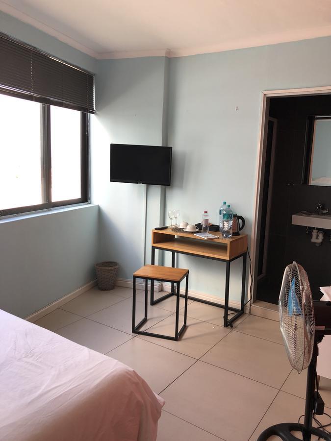 Hotel Sea Point 2*